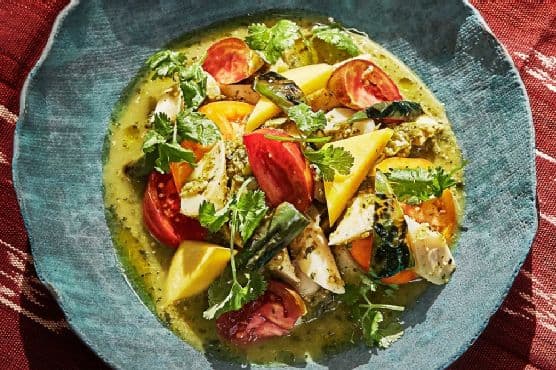 Tomato and Mango Salad in Aguachile