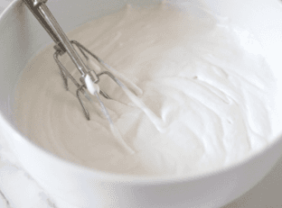 Coconut Cream Frosting (Vegan)