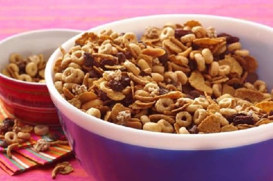 Whole-Grain Snack Mix