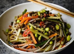 Fuchsia Dunlop's Zhajiang Noodles (Zha Jiang Mian)