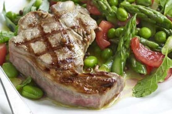 Warm salad of spring vegetables with griddled lamb