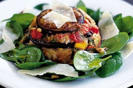 Aubergine timbales with goat's cheese