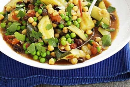 Vegetable tagine with chickpeas & raisins