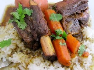 Slow Cooker Short Ribs with Colombian Spices