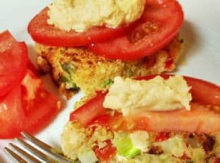 Hummus Quinoa Cakes