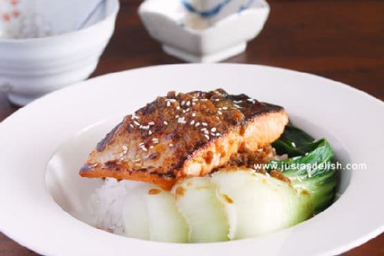 Crispy Salmon with Ginger Soy Sauce
