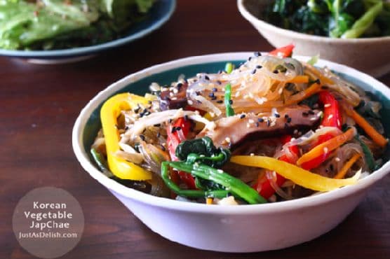 Korean Vegetable Japchae (Stir Fry Noodle)