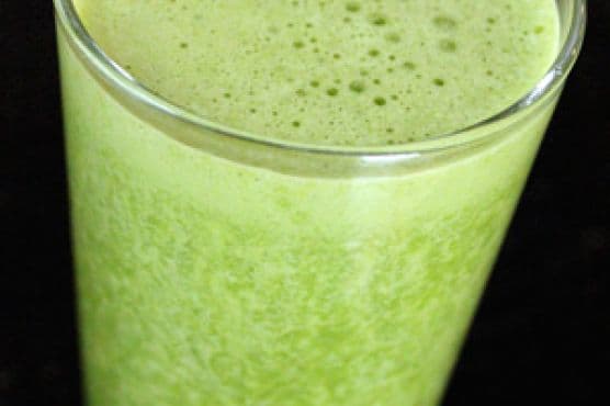 A Green Julius (AKA Orange Vanilla Smoothie)