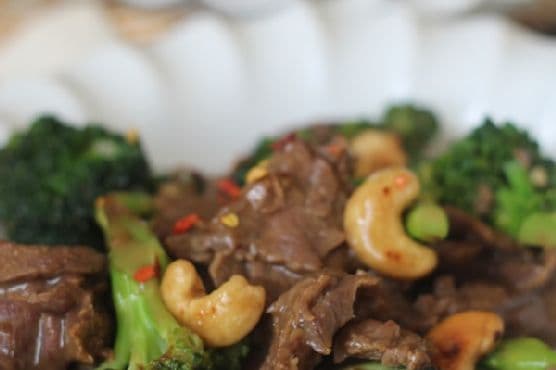Beef and Broccoli Cashew Stiry Fry