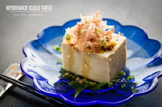 Hiyayakko (Cold Tofu)