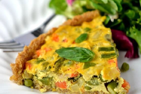 Vegan Asparagus & Fennel Quiche (with a Quinoa Crust)