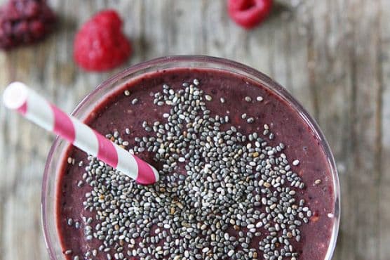 Triple Berry Chia Smoothie