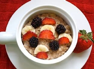Banana Berry Oatmeal