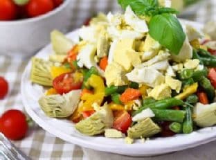 Green Beans, Artichoke and Hard Boiled Eggs Salad