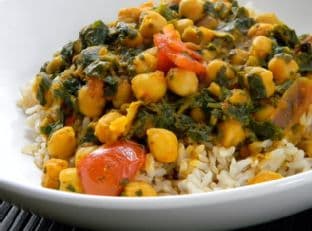 Easy Chick Pea and Spinach Indian Curry