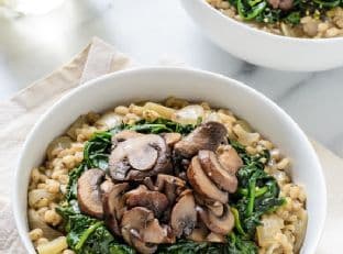 Barley Risotto with Mushrooms and Spinach