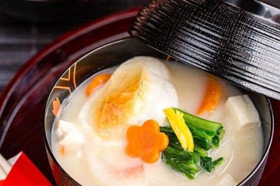 Ozoni (Zoni) - Japanese New Year Mochi Soup