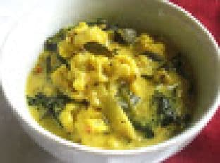 Cauliflower and Spinach Simmered in a Coconut Milk Sauce with Black Pepper