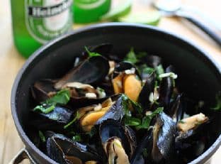 Beer Steamed Mussels