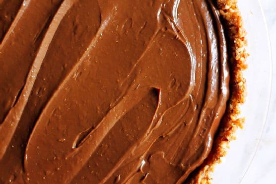 Vegan Chocolate Avocado Pudding Pie with Salted Almond Date Crust