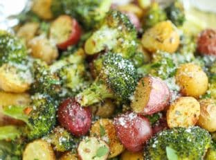 Garlic Parmesan Broccoli and Potatoes in Foil