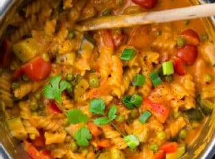 Creamy Vegan One Pot Pasta (Asian Style)