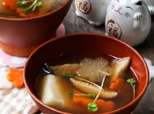 Ozoni – Japanese New Year Mochi Soup お雑煮